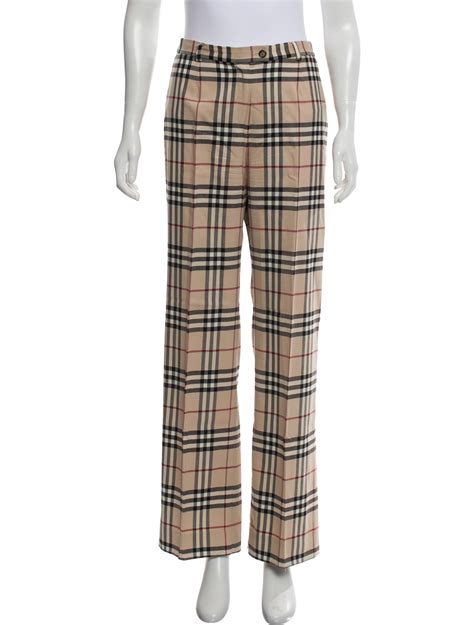 womens burberry pants fashion|Burberry pantsuit.